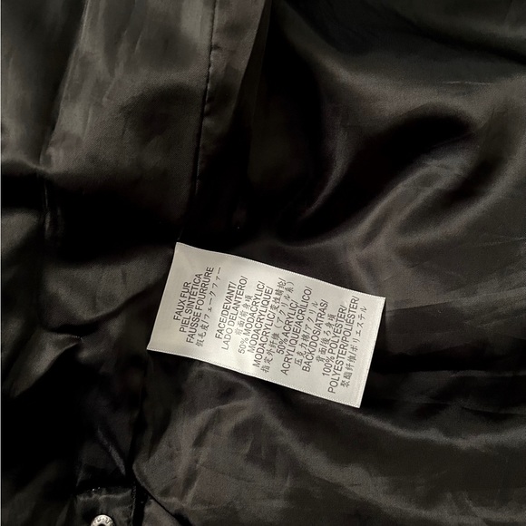 📦SOLD📦Women’s BCBGeneration Faux-Fur Hooded Puffer Coat. Size S - Picture 10 of 10